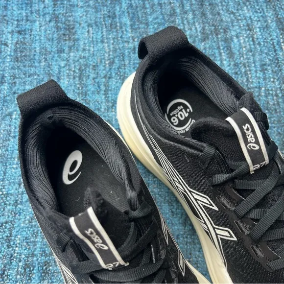 Asics Gel Nimbus 27 Running Shoes in Black Lake Grey