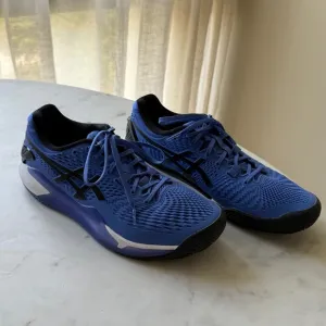 ASICS GEL-RESOLUTION 9 Men’s Tennis Shoes – Size 8.5 (New, No Box) Sapphire/blac