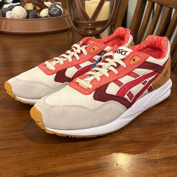 ASICS Gel Saga HN532 0223 shoes sneakers new 2015 Off White Red Mens Size 11