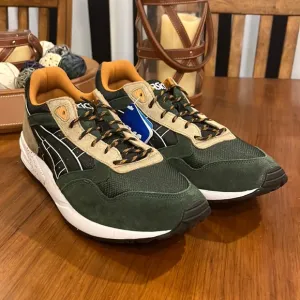 ASICS Gel Saga shoes sneakers new suede green tan H5T4N 9090 Mens Size 11.5