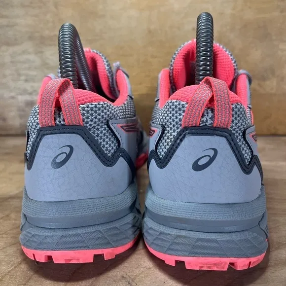 Asics Gel Venture 8 Womens Size 6 Trail Running Shoes Sneakers Gray Pink