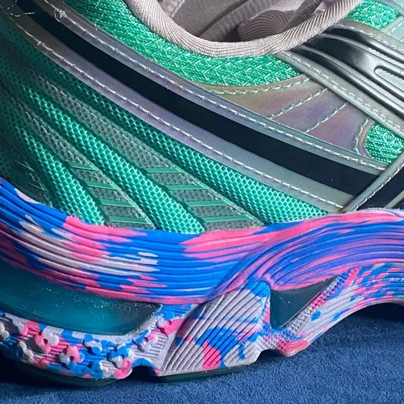 ASICS LUIS AVIAROMA  iridescent sneakers