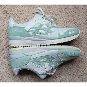 Asics Men's Gel Lyte 3 OG Glacier Grey Sage Green Size 10