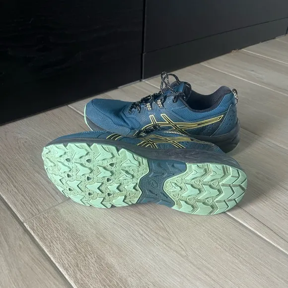 ASICS Men's Gel-Venture 9 Running Shoes