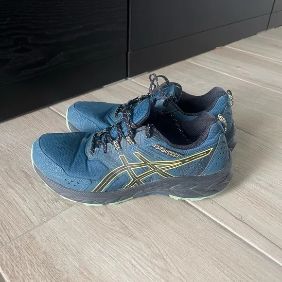 ASICS Men's Gel-Venture 9 Running Shoes