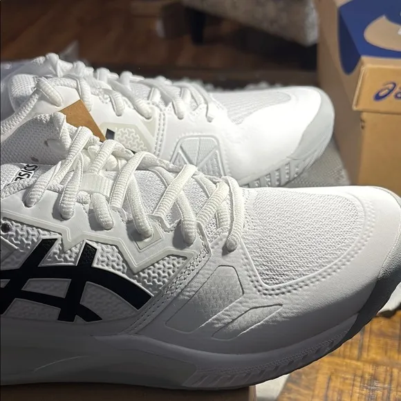 ASICS Men's White and Black Sneakers gel challengers 13