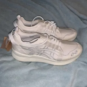 Asics NWT Gel=Lyte III CM 1.95, Size 11 Men's Running Shoes, New In Box