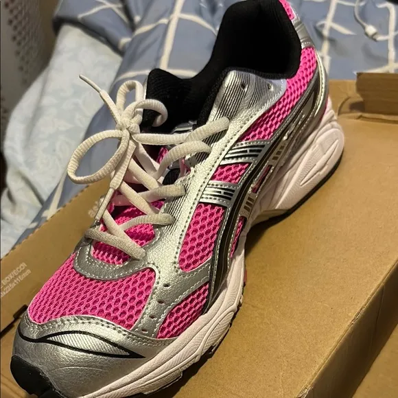 ASICS PINK GEL KAYANO 14