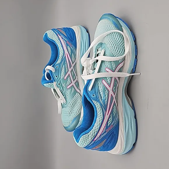 Asics Women's Gel-Cumulus 18 Aqua Splash / White Pink Glow Running shoes Women 8