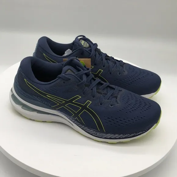 ASICS Womens  Gel Kayano 28 Running Shoes size 8.5 US