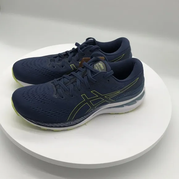 ASICS Womens  Gel Kayano 28 Running Shoes size 8.5 US