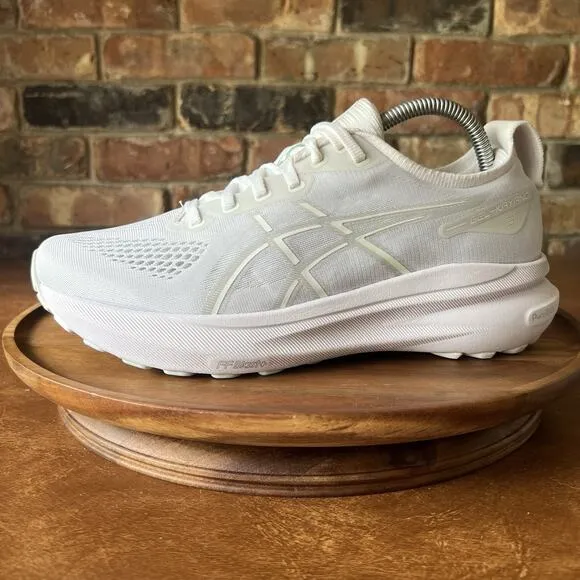 Asics Womens Gel Kayano 31 1012B670 White Running Shoes Sneakers Size 9