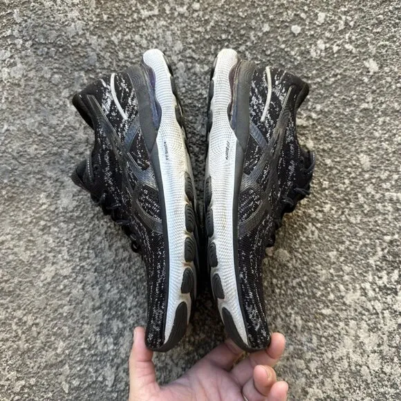 Asics Womens Gel Nimbus 24 MK 1012B202 Black Running Shoes Sneakers Size 9
