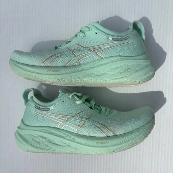 Asics Womens Gel Nimbus 26 1012B601 Green Running Shoes Sneakers Size 7.5