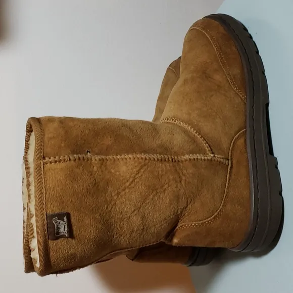 Australian Boot Company MENS /UNISEX Chestnut Suede/Sheepskin Boots