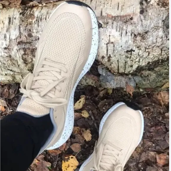 Bahé Recharge - Women's Regular Fit Grounded Running Shoe