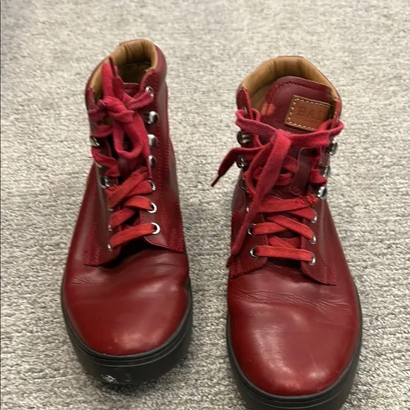 BALLY Men's Lace Up Ankle Shoes Size 8D In Red