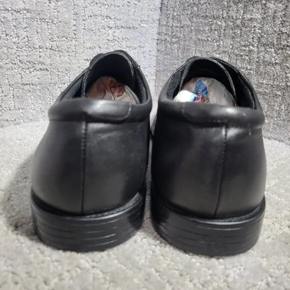 Banana Republic Advanced Comfort Men's Size 10.5 US Black Leather Oxford Shoes
