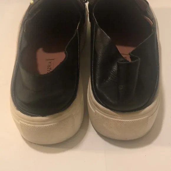 BCBG MAXAZRIA Dita slip on platform studded shoes in black gold cow leather