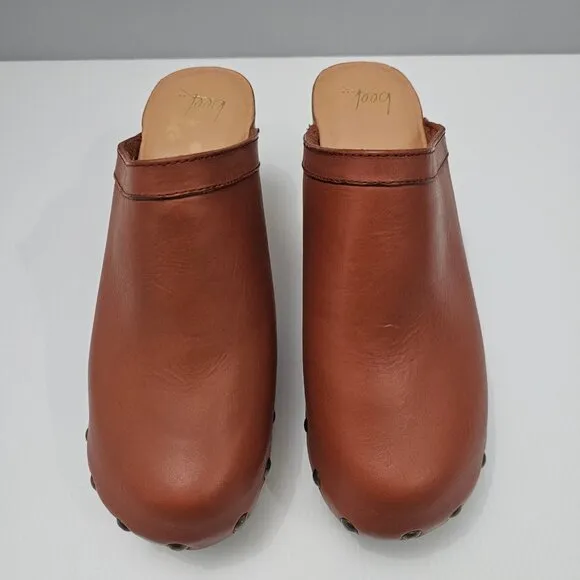 Beek Woodpecker Heeled Mule Clog Studded Wood Brown Tan Leather Size 10