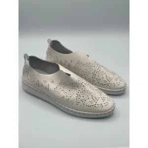 Bernie Mev White Slip On Sneaker‎ Style TW108 Women's Size 38