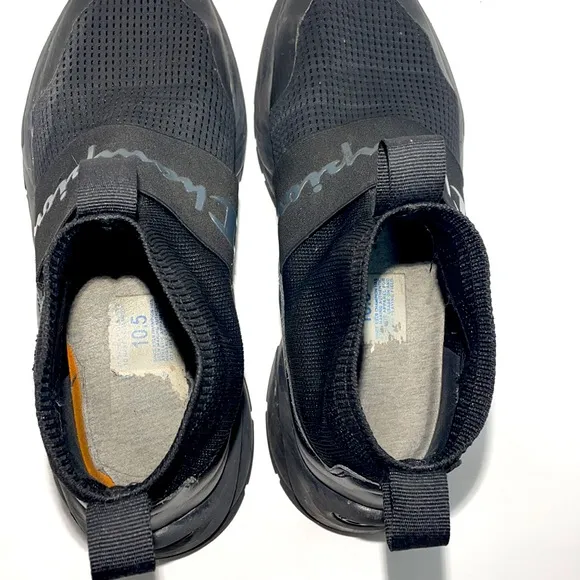 Black on Black Champions Rally Pro Mens 10.5 in Excellent Used Condition!  EUC
