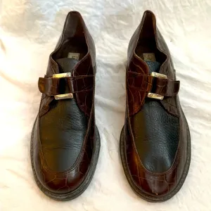 Brighton NWOT brown alligator design shoes