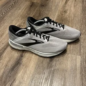 Brooks Adrenaline GTS 22 Men's Size 12 2E Wide Grey Running Shoes 1103662E012