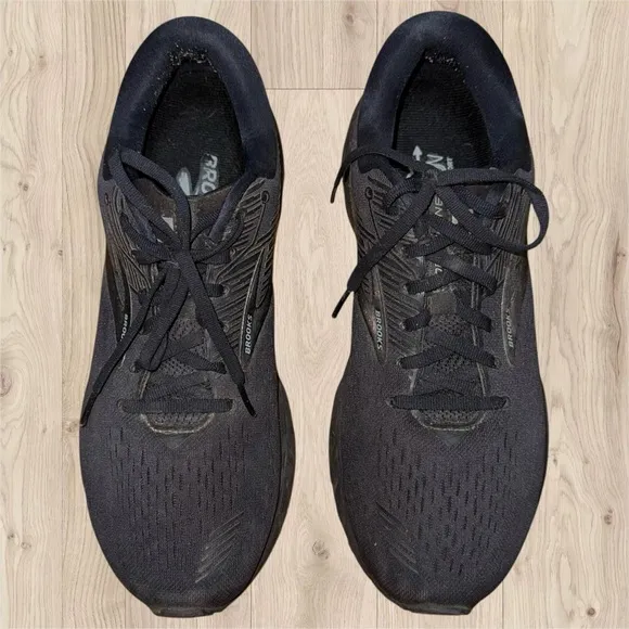 Brooks Shoes Mens 11 Athletic Trainers Adrenaline GTS 19 Running Sneaker Comfort