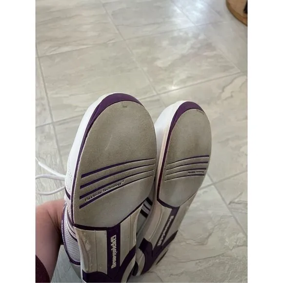 Brunswick White And Purple Bowling Shoes Woman’s Size 9.5 Flex Slide Technology