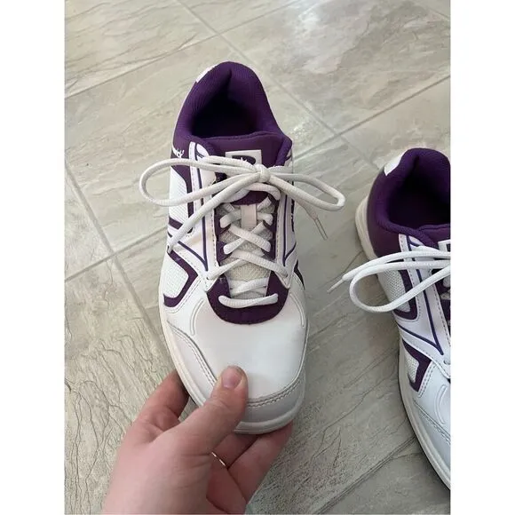 Brunswick White And Purple Bowling Shoes Woman’s Size 9.5 Flex Slide Technology