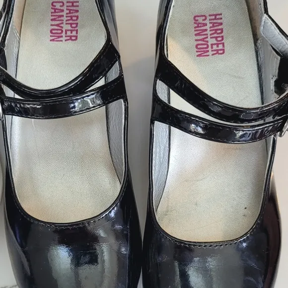 Bundle Of Girls Summer Shoes Including Mini Melissa &amp; Harper Canyon, Sz 12