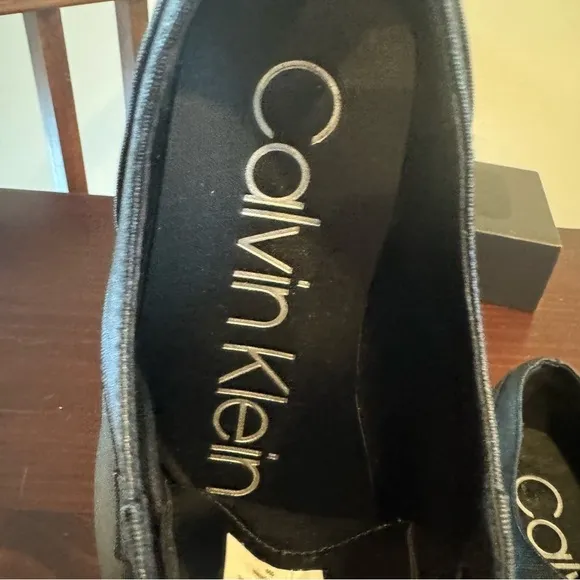Calvin Klein Benton 2 Black textured oxford men’s dress shoes size 9