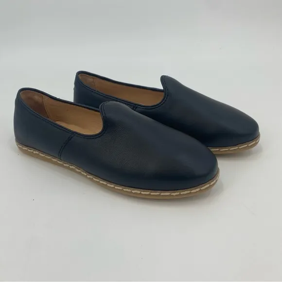 Charix Black Leather Slip On Loafer Flats Size 38