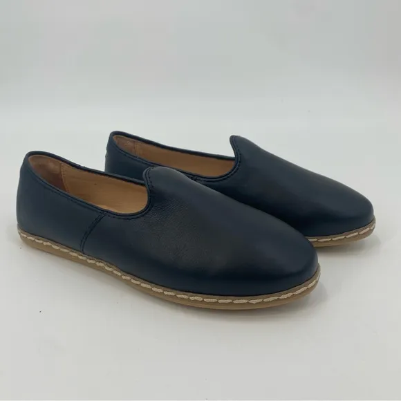 Charix Black Leather Slip On Loafer Flats Size 38