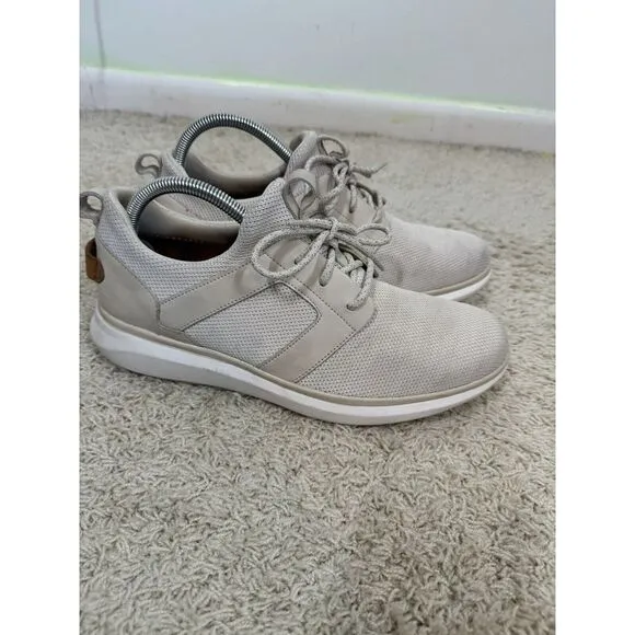 Clarks Men's Un Globe Run Casual Lace Up Sneaker‎ Shoes Ivory Size 9.5 Comfort