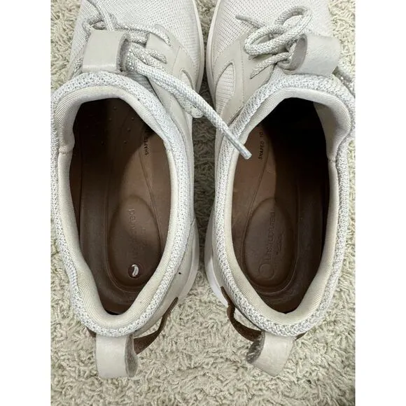 Clarks Men's Un Globe Run Casual Lace Up Sneaker‎ Shoes Ivory Size 9.5 Comfort