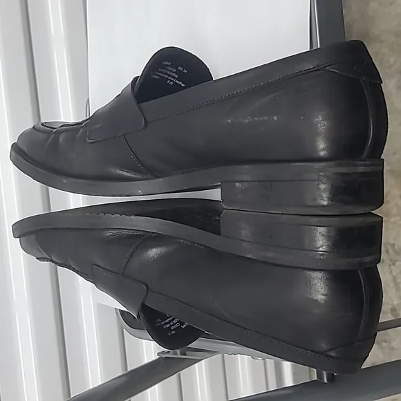 Cole Haan  MensSize 11.5  Medium Shoes Black LeatherSlip On Penny Loafer