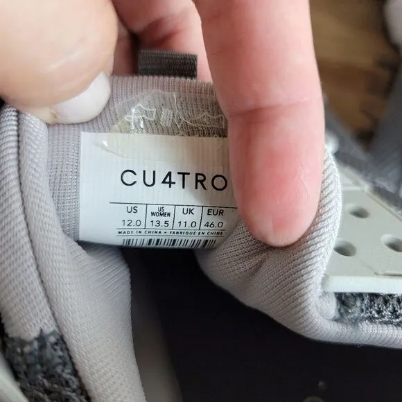 Cu4tro striker gray on gray sneakers