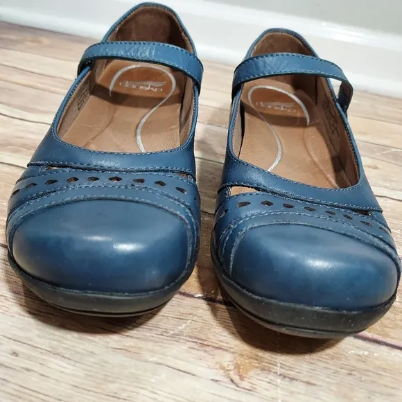 Dansko blue Mathilda mary jane shoes 38