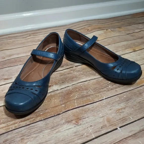Dansko blue Mathilda mary jane shoes 38