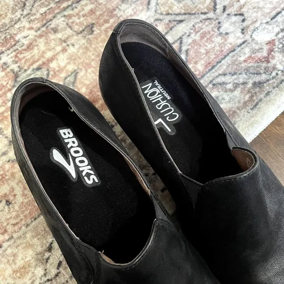 Dansko Robin Shoe In Black Burnished Nubuck Leather Size EU 40 (US 10)