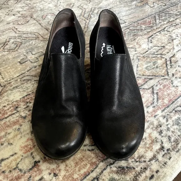 Dansko Robin Shoe In Black Burnished Nubuck Leather Size EU 40 (US 10)
