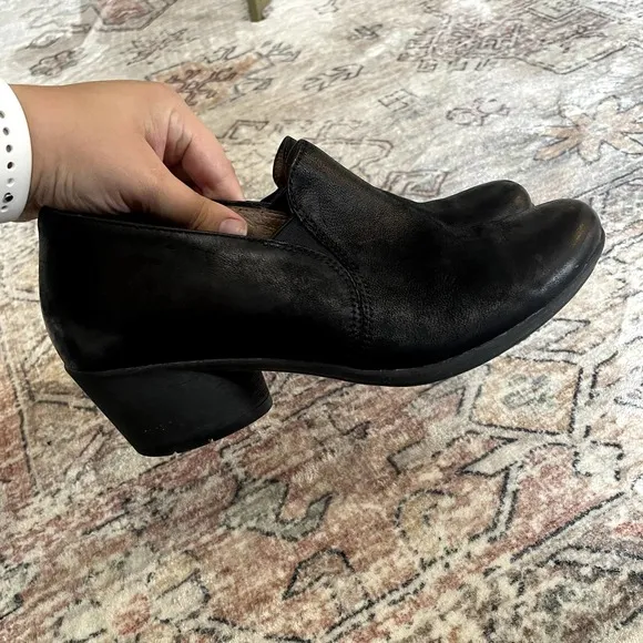 Dansko Robin Shoe In Black Burnished Nubuck Leather Size EU 40 (US 10)