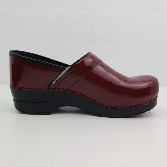 Dansko Womens Size EU 41 US 10.5-11 Red Shinny Slip On Comfort Work Clog Shoes