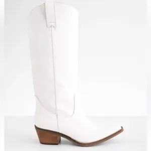 Dingo NWOB size 8.5 Women’s the Bonanza White Heeled Boots Western