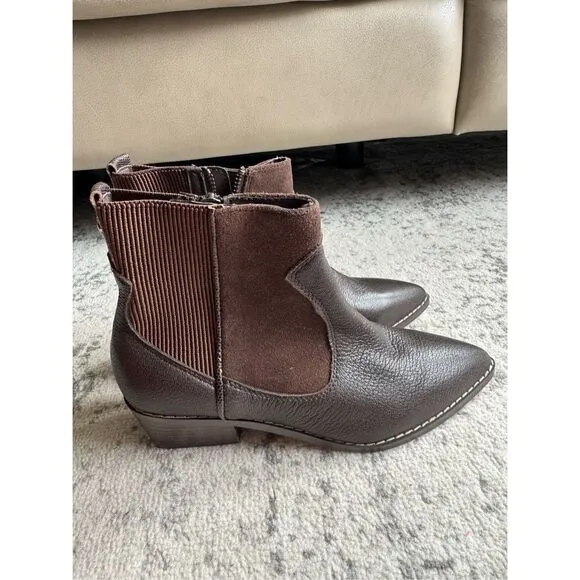 DONALD PLINER Gazzi NWOB Brown Leather  Suede Ankle Bootie