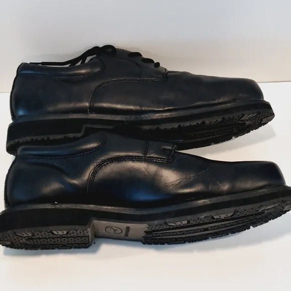 Dr. Scholl's men's lace-up shoes