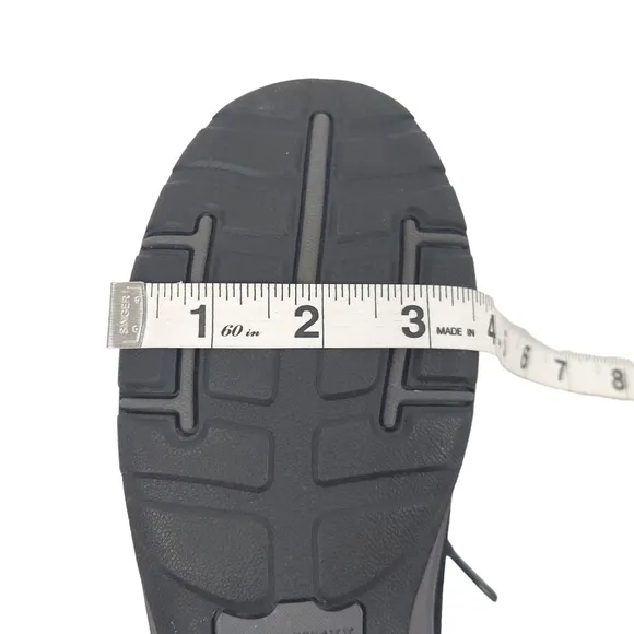 Duluth Trading Co. Women’s Suede-Leather Black Shoes
