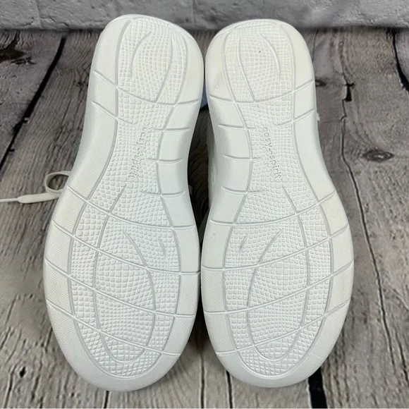 Easy Spirit 3.0 Sneaker Walking Cushioning Memory Foam Laces Up White Skylar2 9M